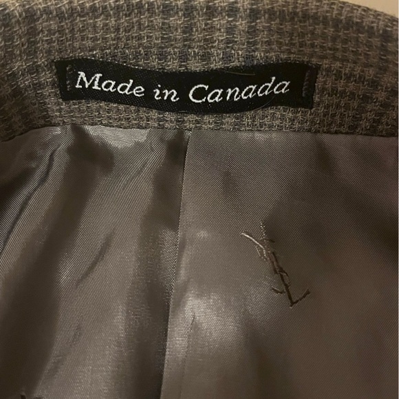 Yves Saint Laurent Windowpane 3-Button Gray Sport Coat with Notched Lapels - Picture 7 of 12